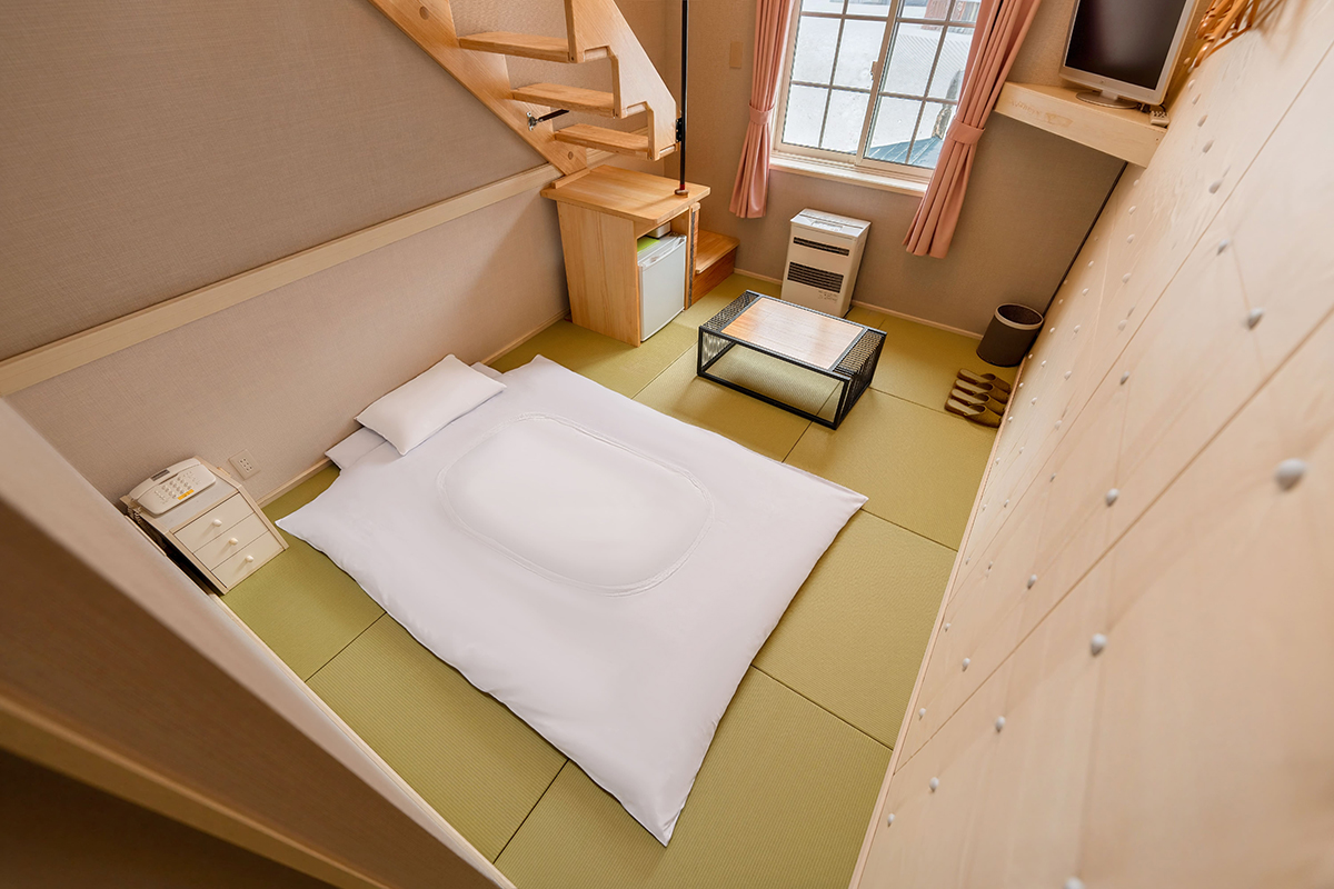 ［サンバレー館］ロフト付和洋室